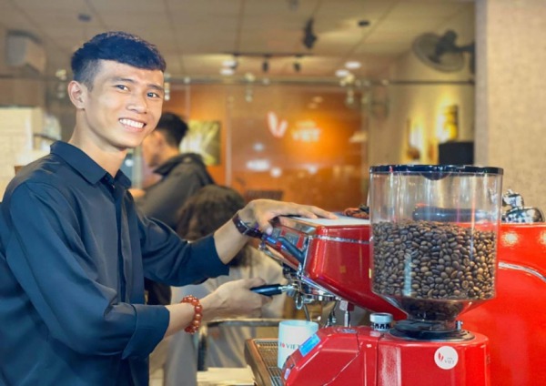 Trải nghiệm máy pha cà phê Coffee Expo 2020