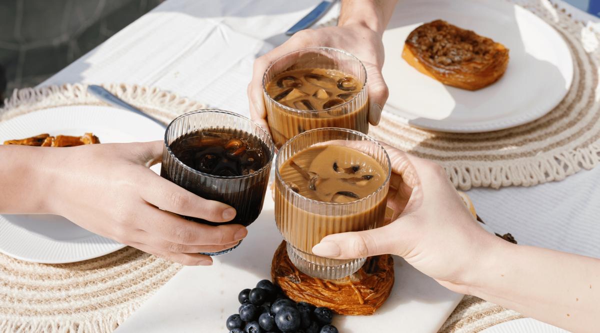 Phân biệt cà phê ủ lạnh Cold Brew và cà phê thông thường