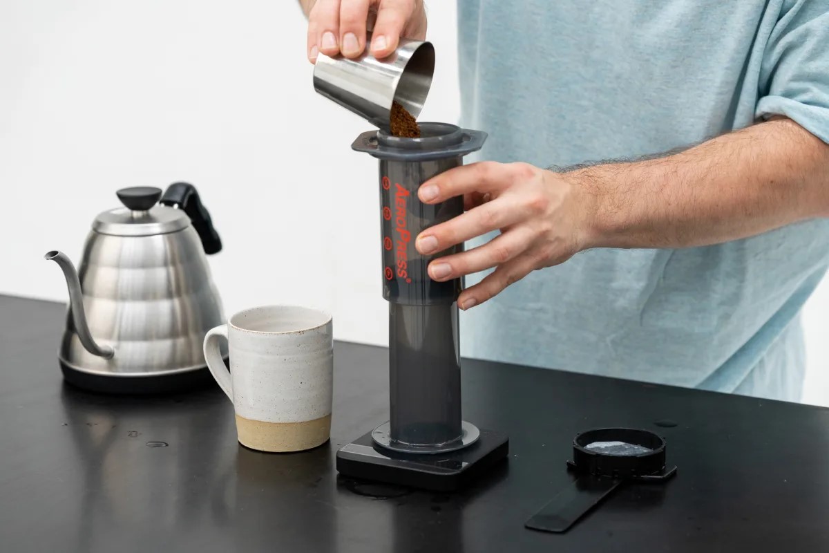 Cách pha Aeropress bằng phương pháp inverted