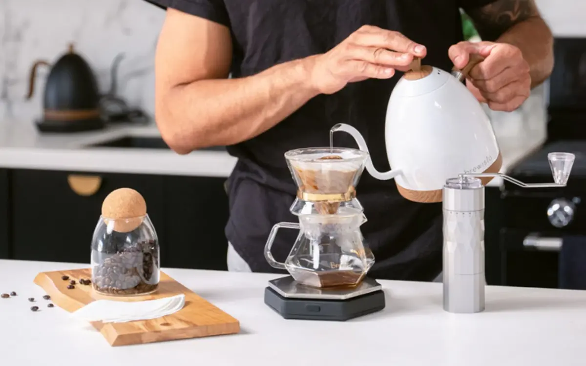 Pour Over là một trong những nghệ thuật pha cà phê thủ công được nhiều người yêu thích