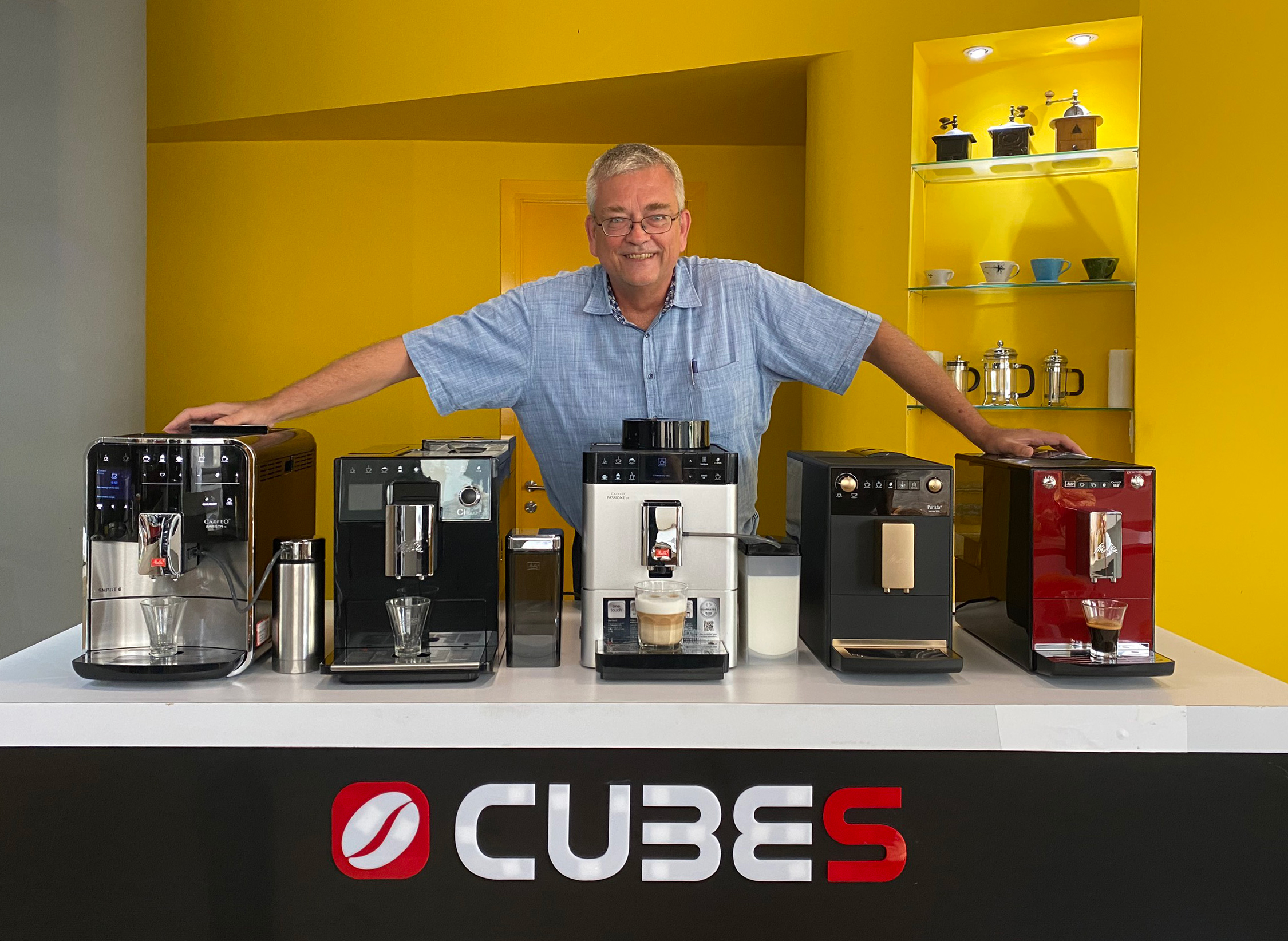 may pha cafe tự động dành cho văn phòng tại Cubes Asia