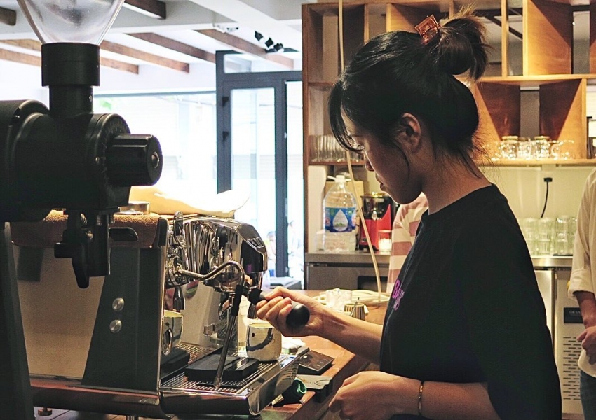 Lắp đặt máy pha cafe espresso Eagle One PRIMA tại Unihub Coffee (Bình Thạnh, HCM)