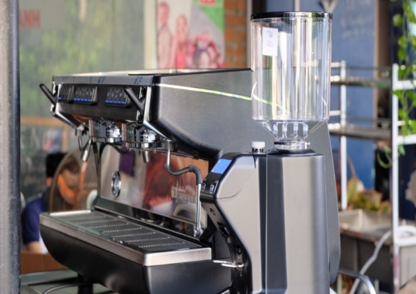 Máy pha cà phê Appia Life trong mô hình Xe Đẩy