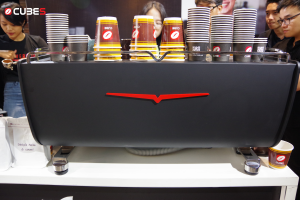 Máy pha cà phê Black Eagle Maverick - Cubes Asia - Sự kiện ra mắt máy pha cà phê Black Eagle Maverick tại Hà Nội